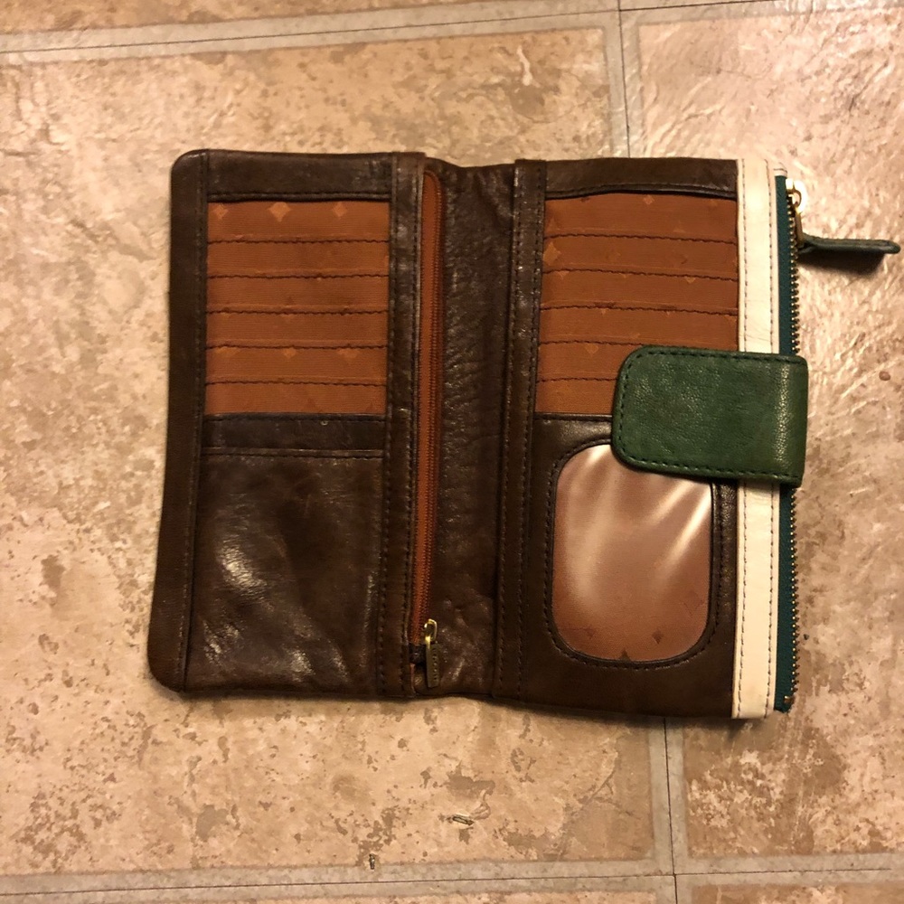 Wallet - Picture 2 of 2